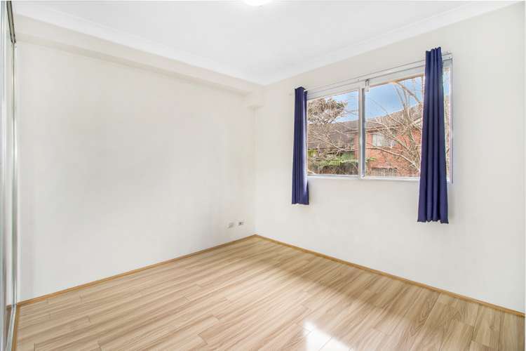 Fourth view of Homely unit listing, 15/2-14 Pacific Highway, Roseville NSW 2069