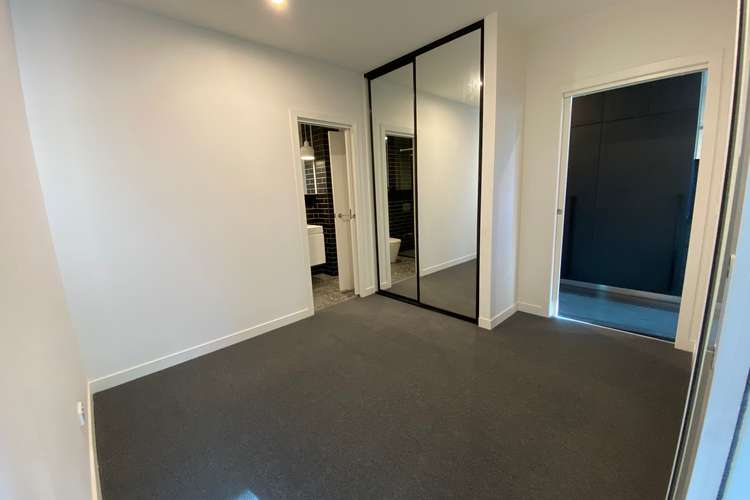 Fifth view of Homely apartment listing, 111/6K High Street, Windsor VIC 3181