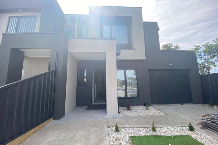 Main view of Homely townhouse listing, 1/132-134 Cuthbert Street, Broadmeadows VIC 3047