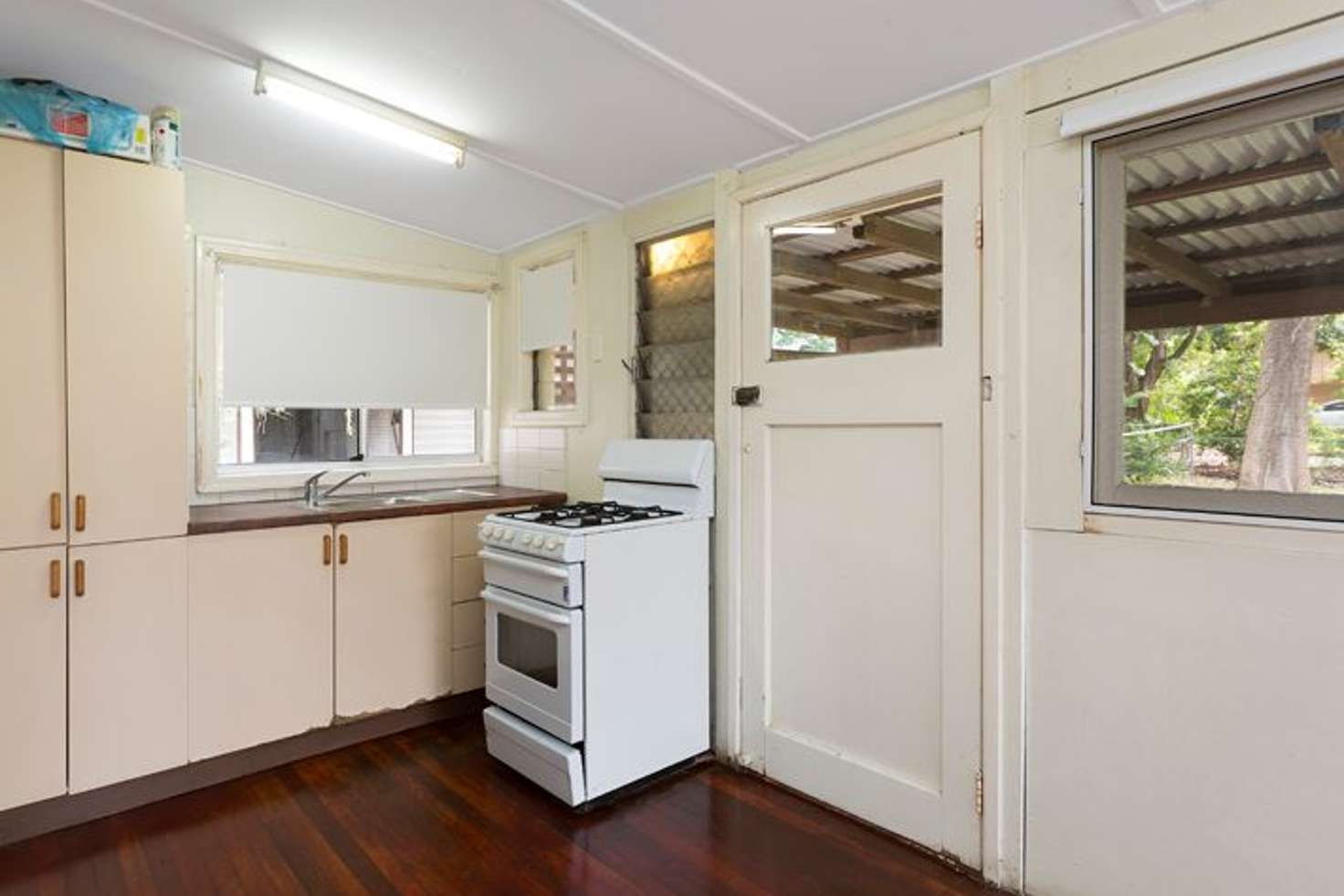 Main view of Homely unit listing, 2/83 Whitmore Street, Taringa QLD 4068