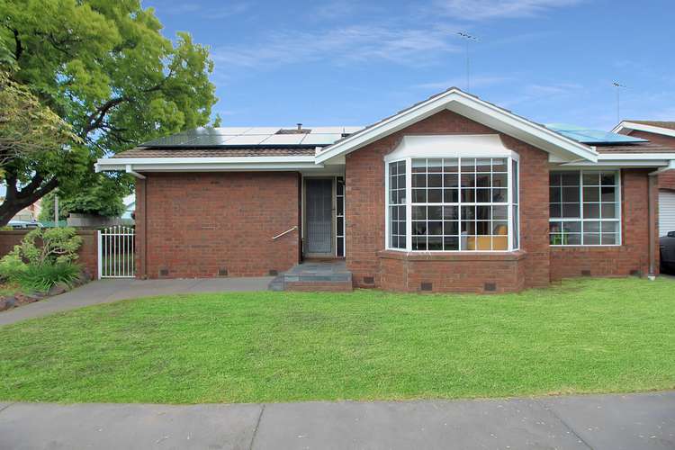 Main view of Homely unit listing, 1/19 McMillan Avenue, Geelong VIC 3220