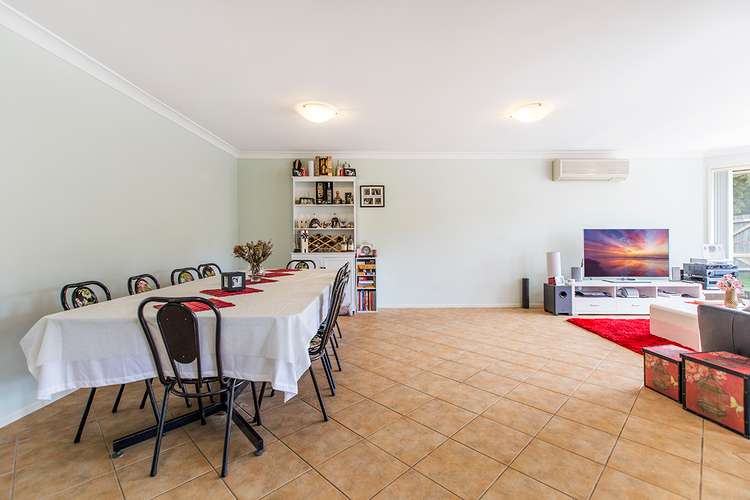 Fifth view of Homely house listing, 1 Alpena Close, Carindale QLD 4152
