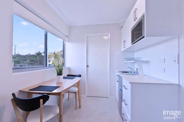 Fourth view of Homely unit listing, 8A/70 Tenby St, Mount Gravatt QLD 4122