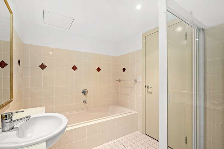 Fifth view of Homely unit listing, 405/97-99 John Whiteway Drive, Gosford NSW 2250
