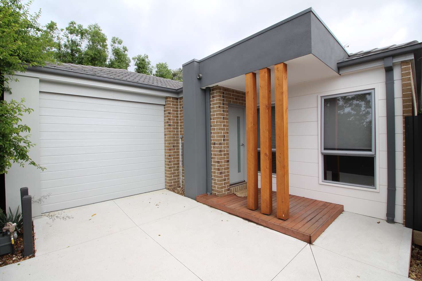 Main view of Homely house listing, 3/8 Larcombe Street, Highton VIC 3216