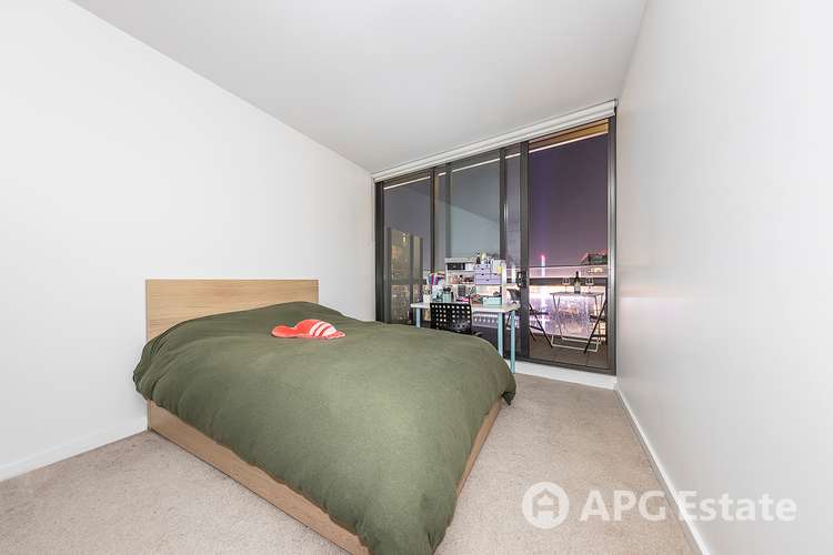 Fifth view of Homely apartment listing, 2304S/889 Collins Street, Docklands VIC 3008