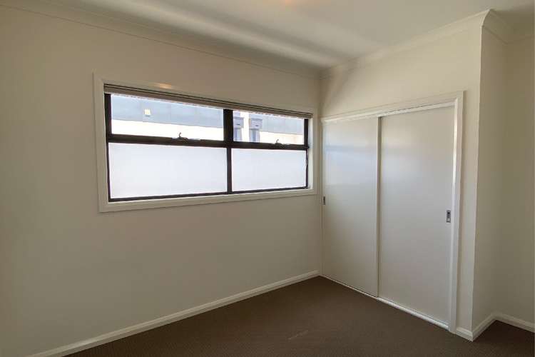 Third view of Homely house listing, 17/1-27 Punt Street, Craigieburn VIC 3064