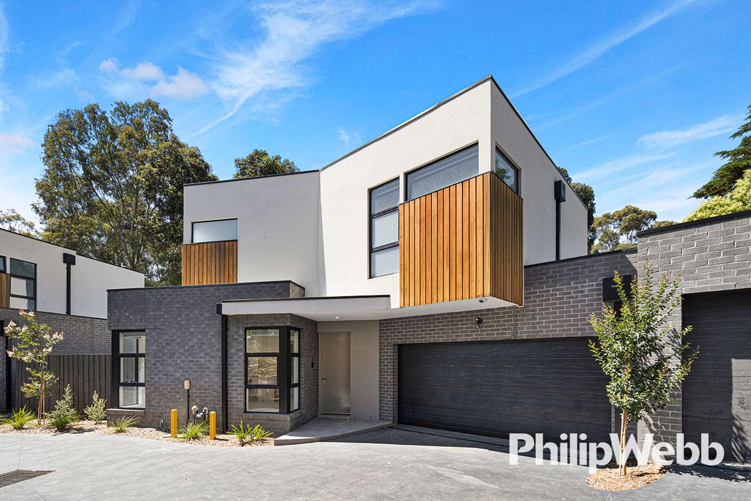 Main view of Homely townhouse listing, 2/72 Winfield Road, Balwyn North VIC 3104
