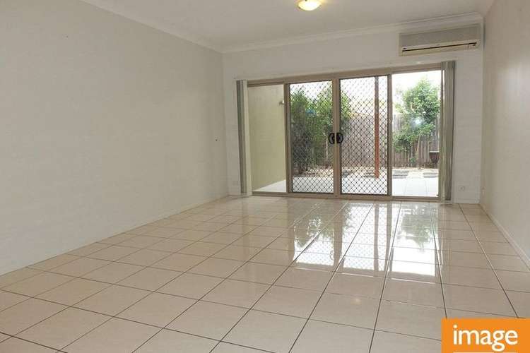 Third view of Homely unit listing, 2/62 Sparkes Street, Chermside QLD 4032