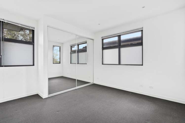 Fifth view of Homely apartment listing, 10/502 Elgar Road, Box Hill North VIC 3129