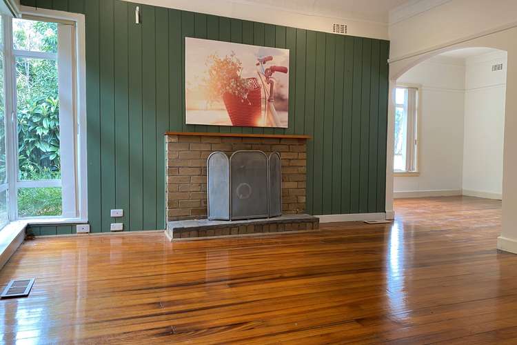 Main view of Homely house listing, 10 Heatherbrae Avenue, Ringwood VIC 3134