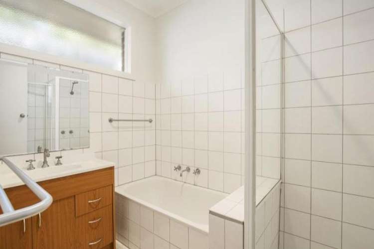 Fifth view of Homely apartment listing, 2/13 Gordon Street, Balwyn VIC 3103