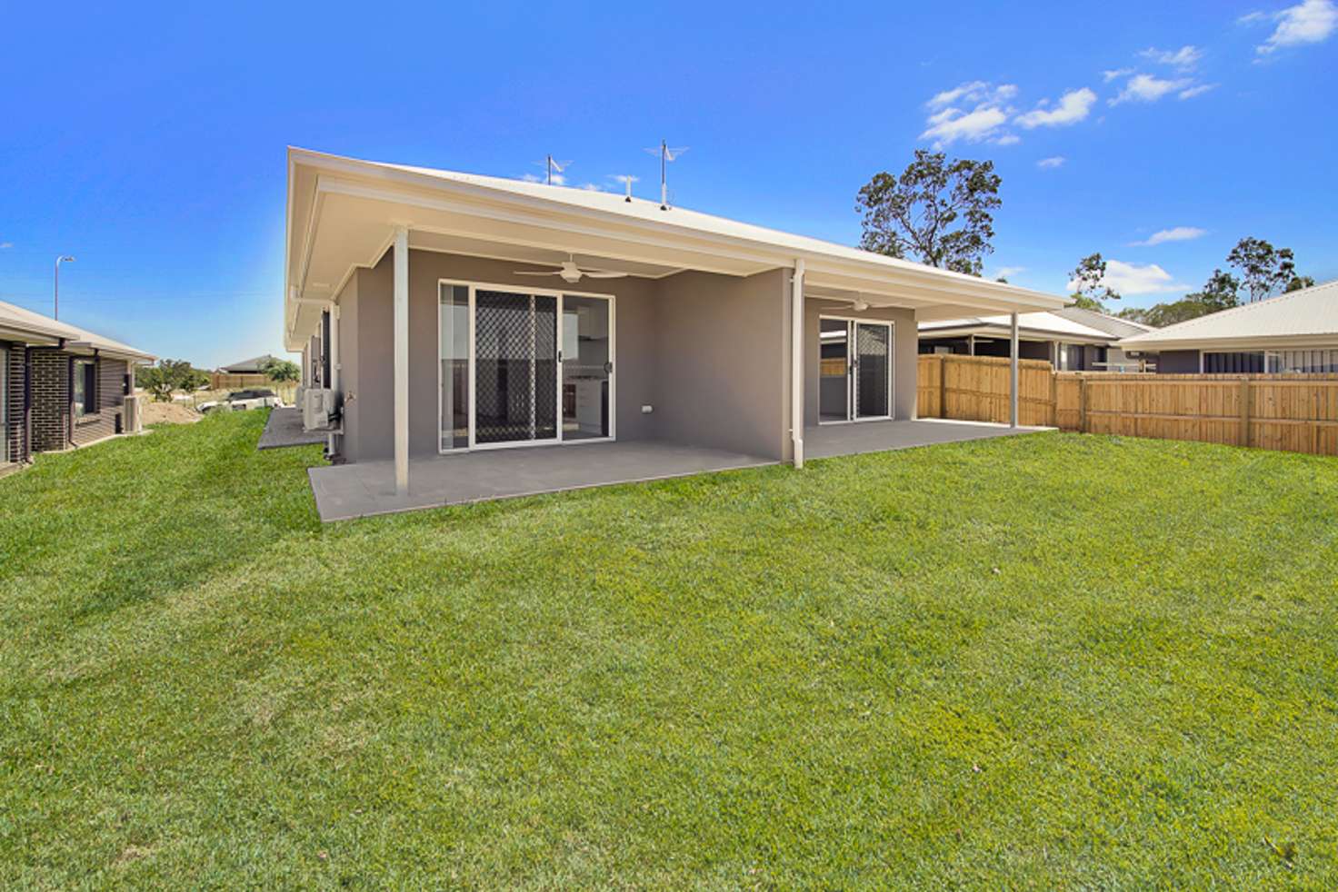 Main view of Homely unit listing, 2/13 Canary Street, Ripley QLD 4306