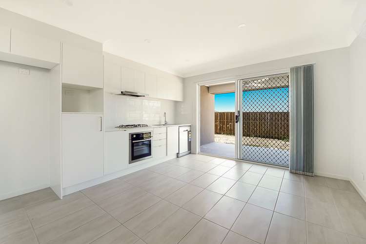 Fifth view of Homely unit listing, 2/13 Canary Street, Ripley QLD 4306