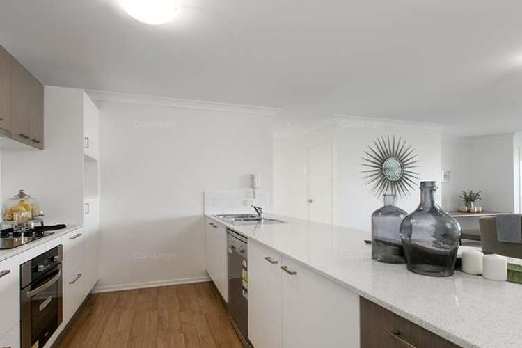 Third view of Homely apartment listing, 19/6 Lockhart Street, Woolloongabba QLD 4102