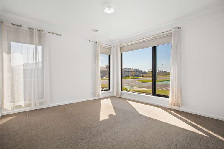 Second view of Homely house listing, 2 Colchester Drive, Werribee VIC 3030