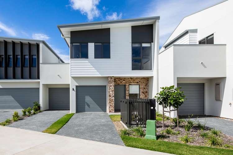Main view of Homely townhouse listing, 33 Lyra Ave, Hope Island QLD 4212