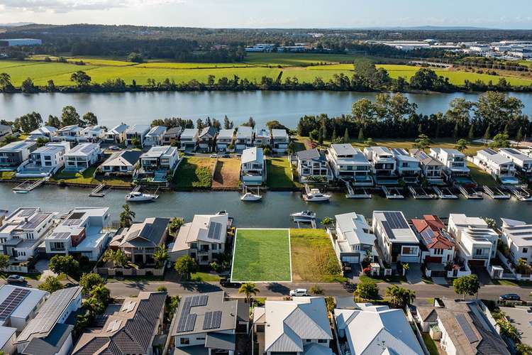 Main view of Homely residentialLand listing, 18 Harbourvue Court, Helensvale QLD 4212