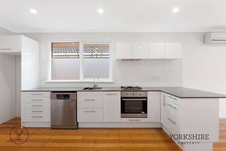 Main view of Homely unit listing, 2/26 Cornell Street, Camberwell VIC 3124