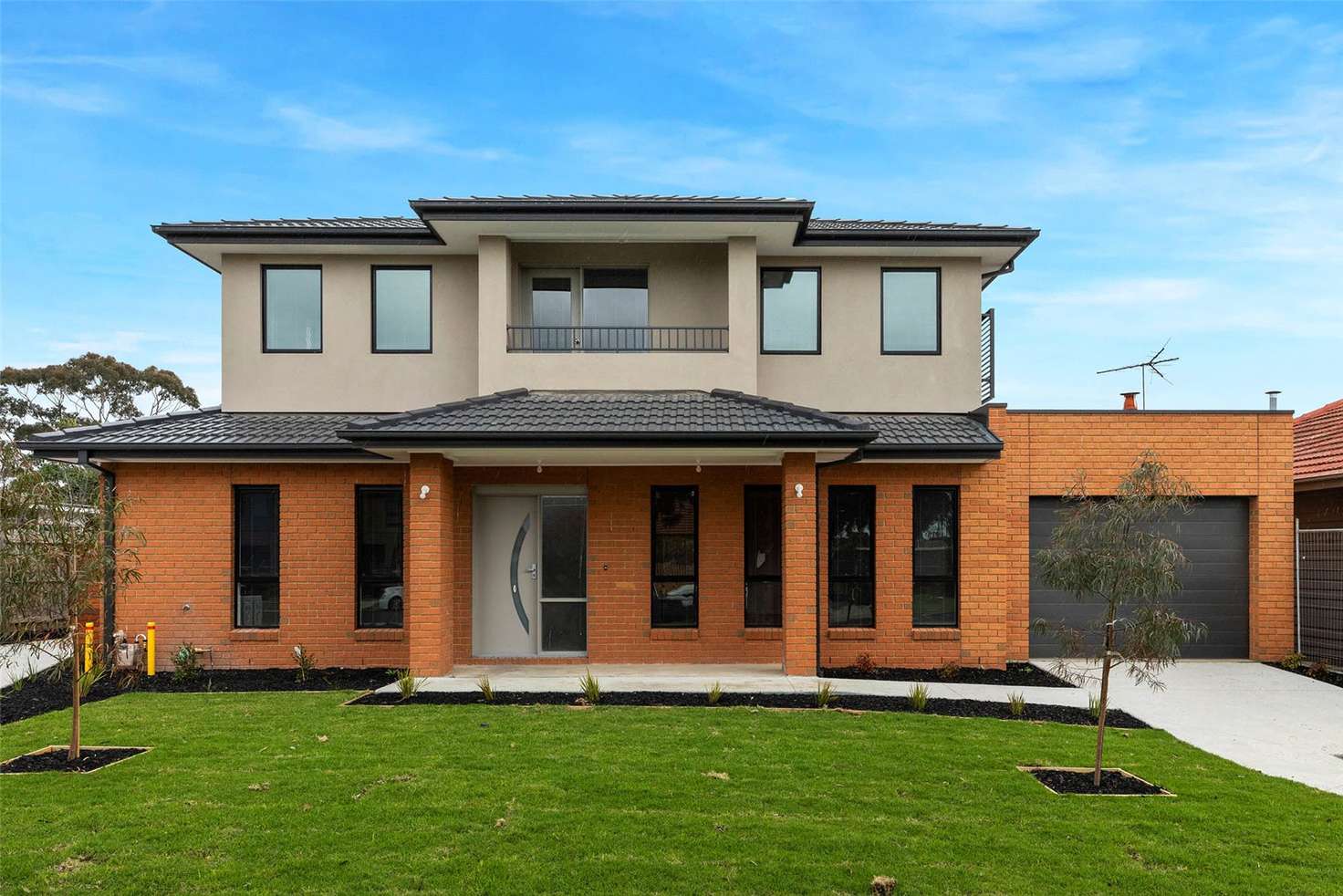 Main view of Homely townhouse listing, 1/27 Wordsworth Avenue, Clayton South VIC 3169