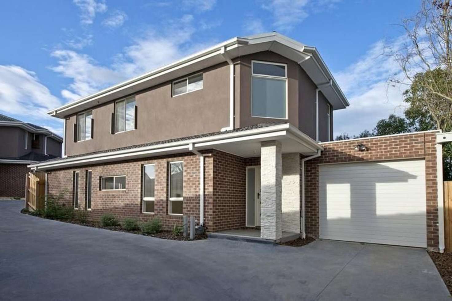 Main view of Homely townhouse listing, 2/17 Burns Court, Heidelberg Heights VIC 3081