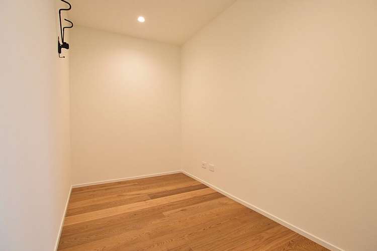 Fifth view of Homely apartment listing, 413/121 Rosslyn Street, West Melbourne VIC 3003