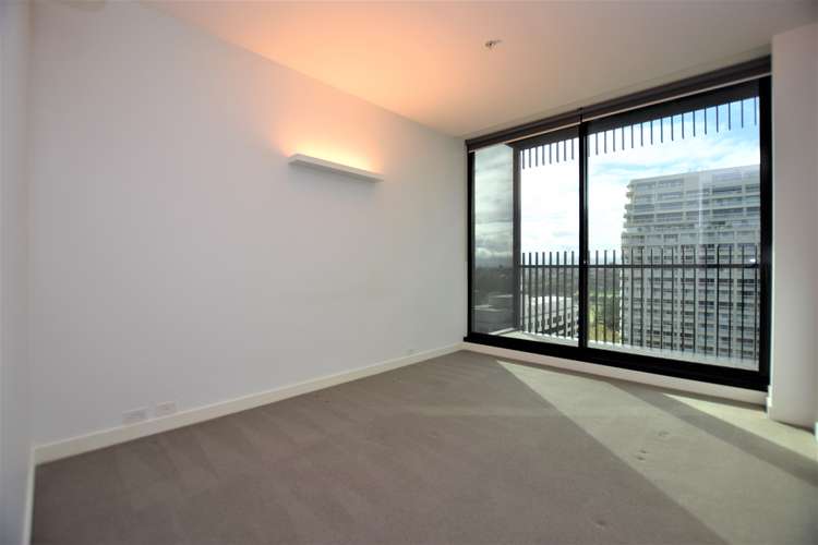 Fourth view of Homely apartment listing, 1102/470 St Kilda Road, Melbourne VIC 3004