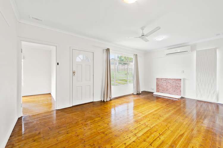 Second view of Homely house listing, 5 Yarrinup Avenue, Chadstone VIC 3148