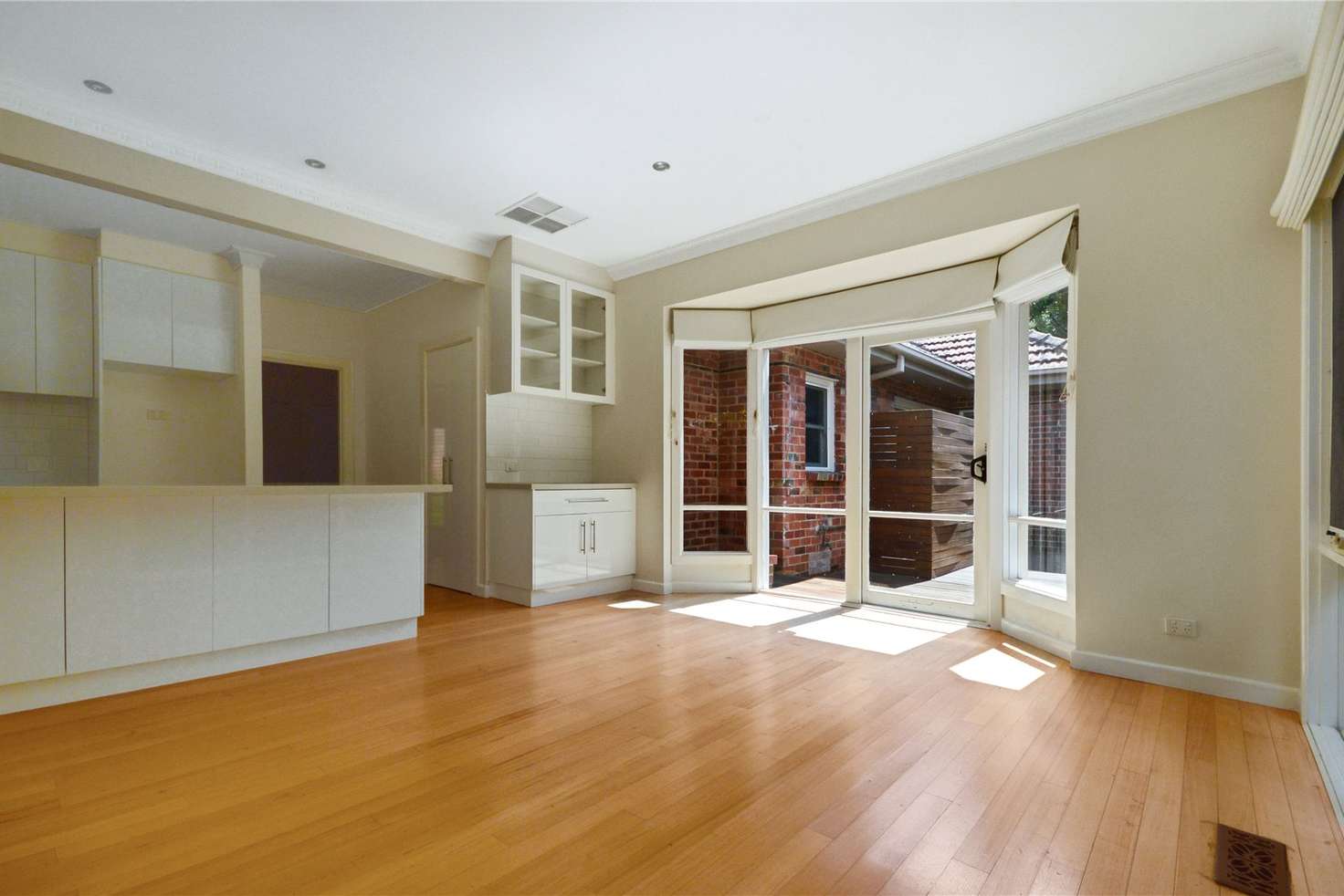 Main view of Homely villa listing, 1/8 Woodstock Road, Mount Waverley VIC 3149