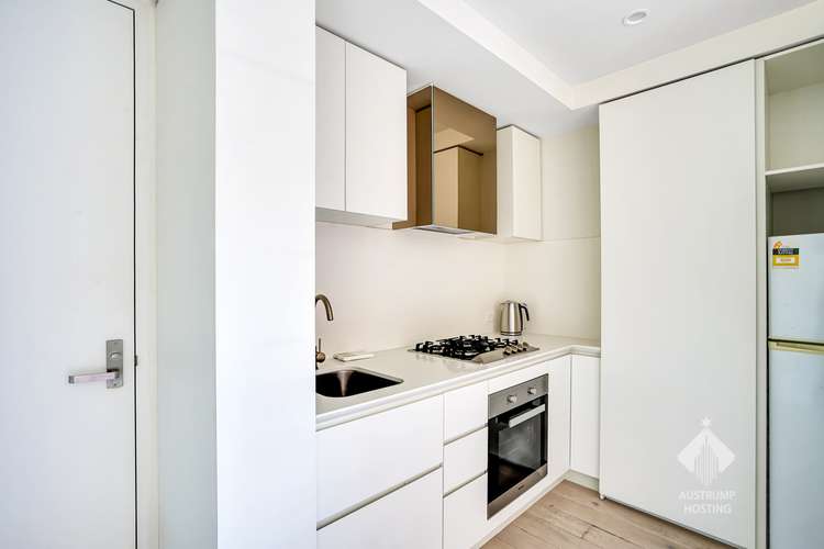 Fourth view of Homely apartment listing, 403/135 A'Beckett Street, Melbourne VIC 3000