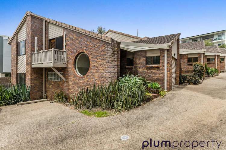 Main view of Homely townhouse listing, 1/16 Montrose Road, Taringa QLD 4068