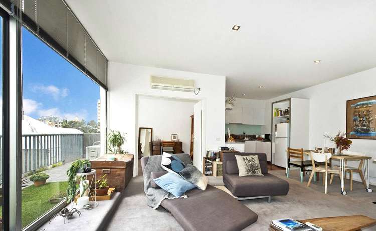 Fourth view of Homely apartment listing, 21/10 Clifton Street, Prahran VIC 3181