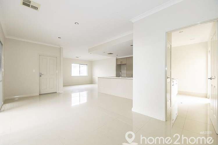 Fourth view of Homely house listing, 114 Mornington Cres, Wandi WA 6167