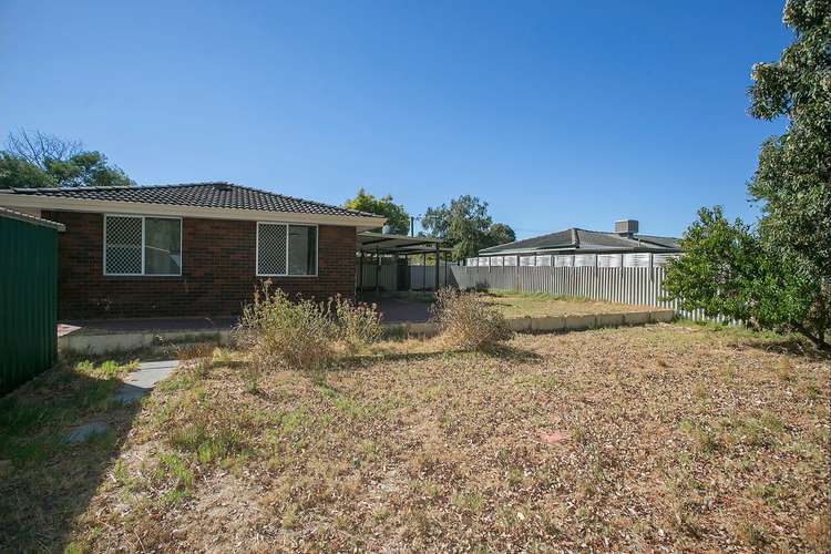 Fourth view of Homely house listing, 33 O'Sullivan Drive, Camillo WA 6111