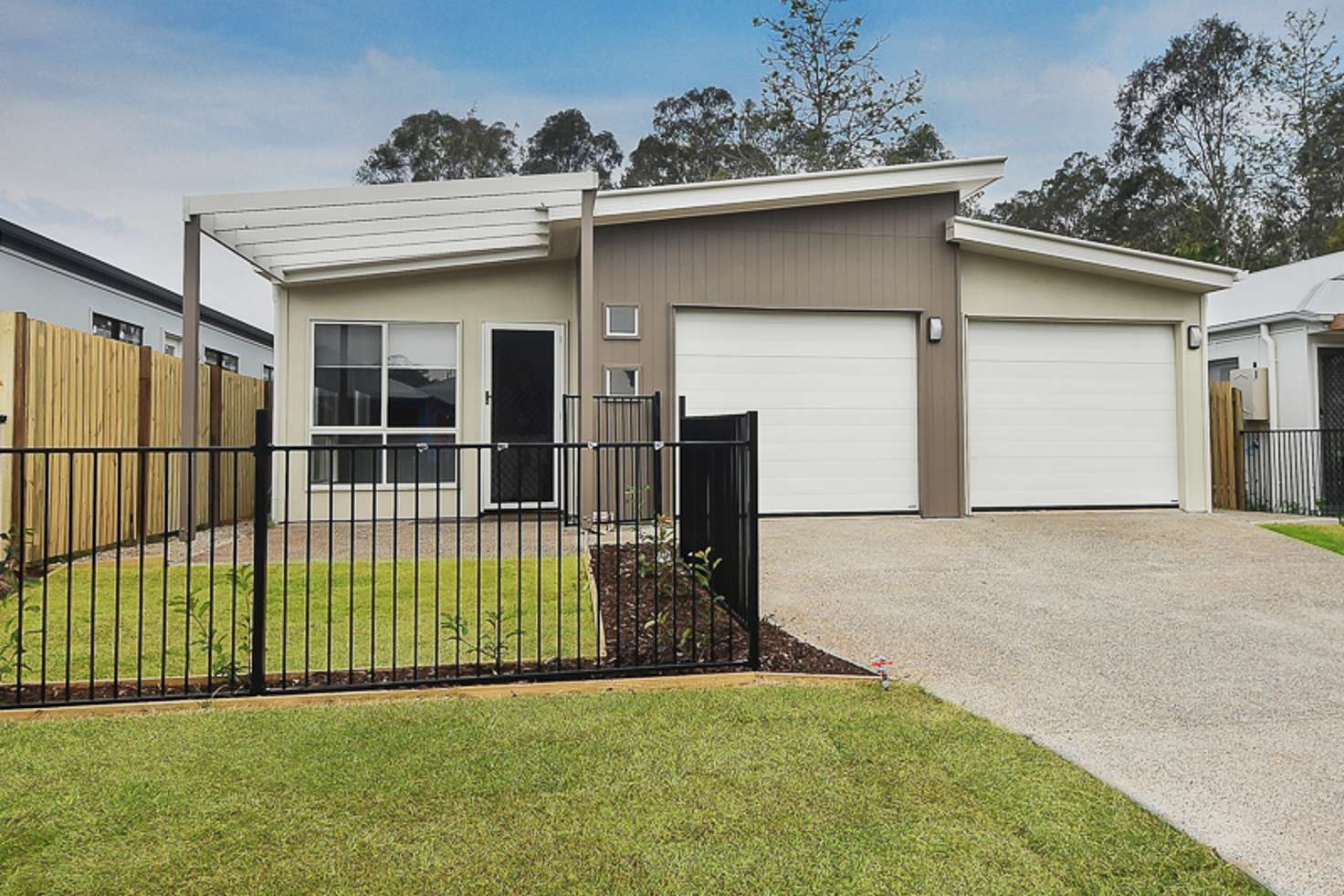 Main view of Homely unit listing, 1/48 Rosella Street, Loganlea QLD 4131