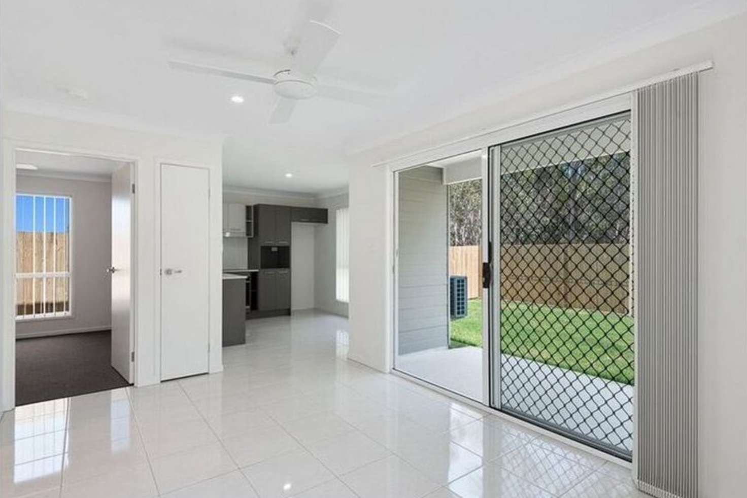 Main view of Homely house listing, 2/33 Jones Street, Rothwell QLD 4022