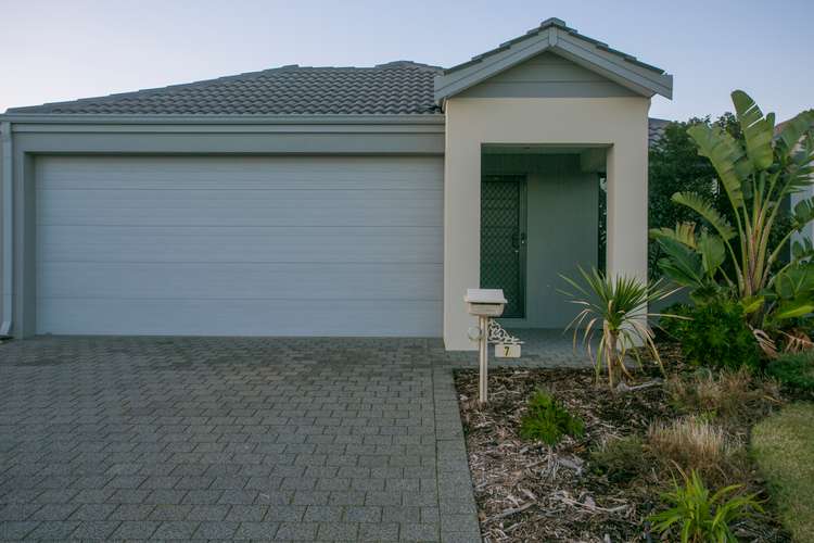 Fourth view of Homely house listing, 7 Sandals Way, Meadow Springs WA 6210