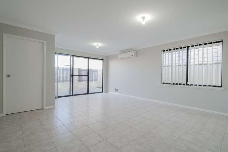 Third view of Homely house listing, 6/20 Boardman Road, Canning Vale WA 6155