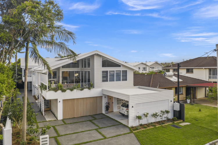 Main view of Homely villa listing, 1/42 Twenty Seventh Avenue, Palm Beach QLD 4221