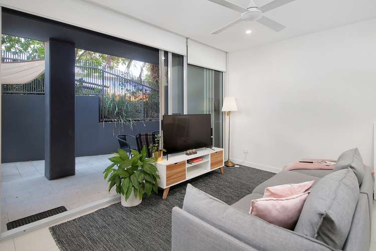 Main view of Homely apartment listing, 20109/37 Kyabra Street, Newstead QLD 4006