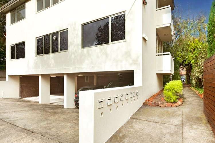 Main view of Homely apartment listing, 3/9 Tiuna Grove, Elwood VIC 3184
