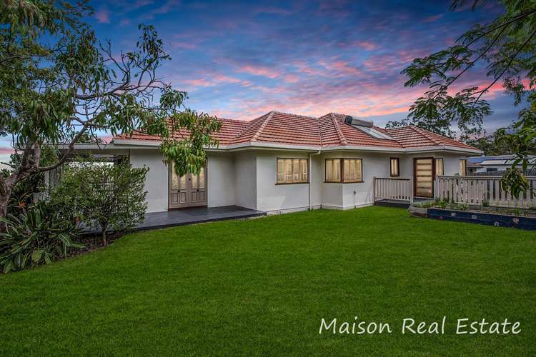 142 Seventeen Mile Rocks Road, Oxley QLD 4075