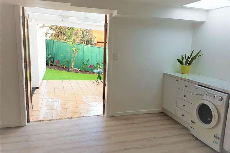 Fifth view of Homely flat listing, 21 Horning Parade, Manly Vale NSW 2093