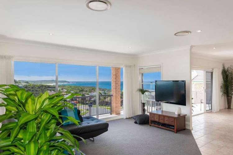 Second view of Homely house listing, 25 Sapphire Close, Caves Beach NSW 2281