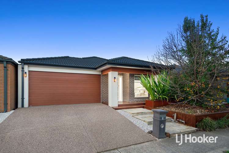 Second view of Homely house listing, 7 Victorking Drive, Point Cook VIC 3030