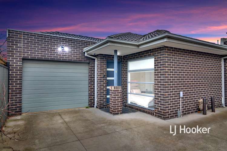 2/69 Seventh Avenue, Altona North VIC 3025