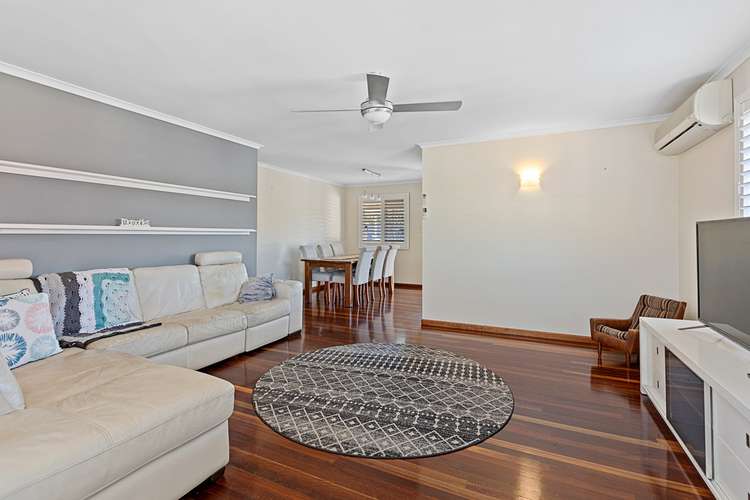 Fifth view of Homely house listing, 2 Amaryllis Street, Alexandra Hills QLD 4161