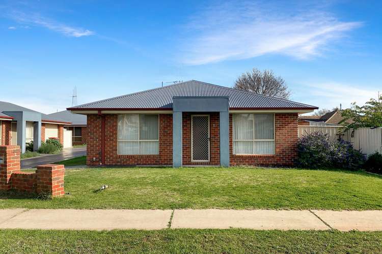 Unit 4/26 Dunstone Street, Swan Hill VIC 3585