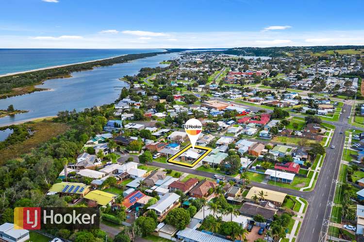 Main view of Homely house listing, 8 Endeavour Court, Lakes Entrance VIC 3909