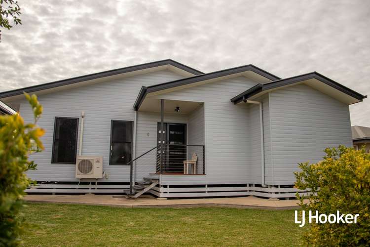 6 Lockyer Crescent, Roma QLD 4455